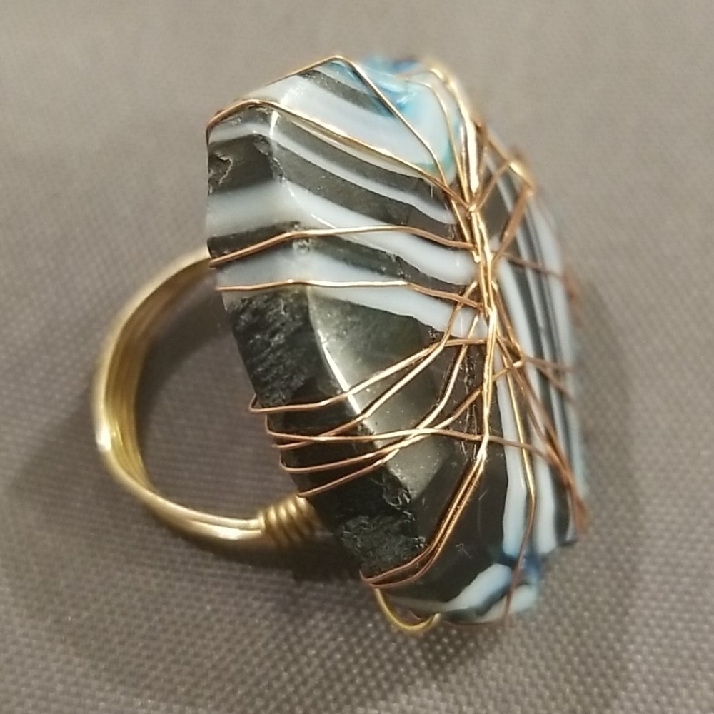 💕VANESSA MOONEY💕 Brazilian Agate Wire Wrap Ring
